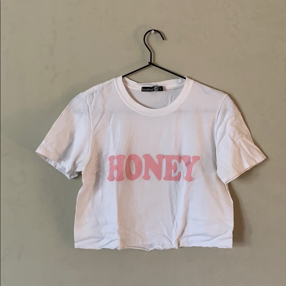 white cropped shirt with pink honey print